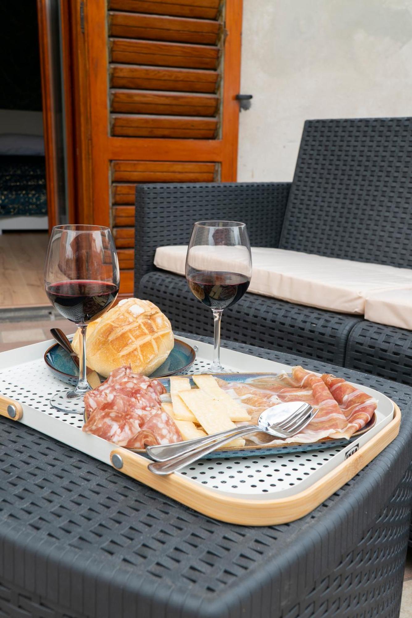 B&B La Piana วีโกเอเกวนเซ ภายนอก รูปภาพ
